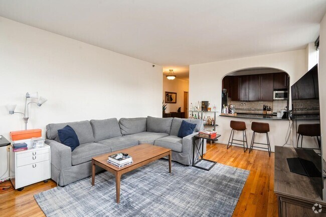 Building Photo - 80 Park Ave Unit 4D Rental