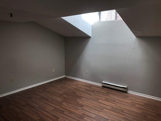 Photo - York Dale Apartments