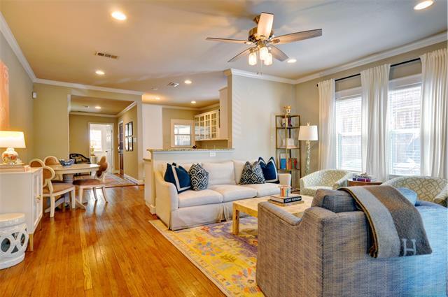 Photo - 3915 W 6th St