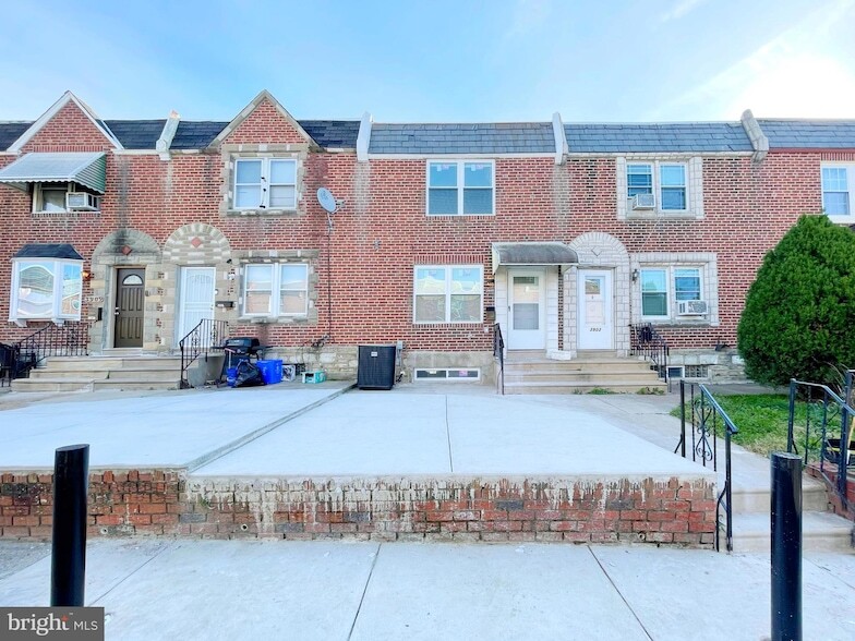 Photo - 3905 Claridge St