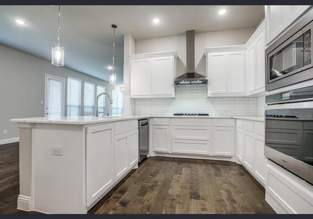 4184 Curtiss Dr