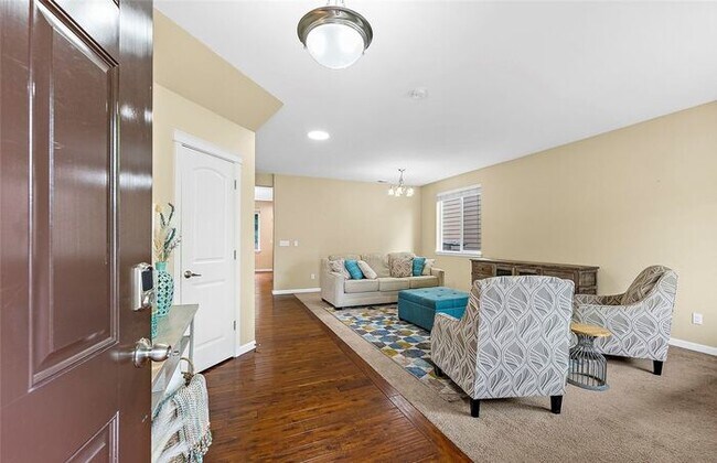 Lacey/Olympia 4bdr 2.5 bath in Freestone Station community!