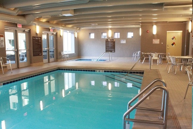 Piscina - River Ridge