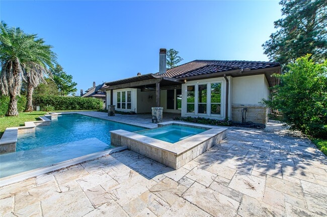 Photo - 30 Freestone Stream Pl