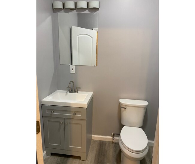 Photo - 6 S Franklintown Rd Unit 1C Private Bath Available $750 1C