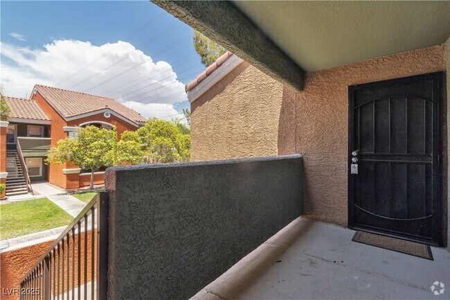 Building Photo - 8101 W Flamingo Rd Unit 2001 Rental