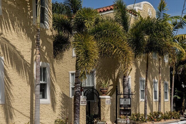 3311-13 W. San Juan