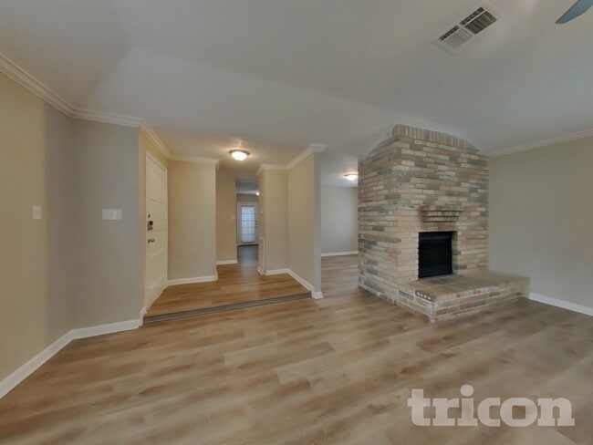 Photo - 17526 Jolly Boat Dr