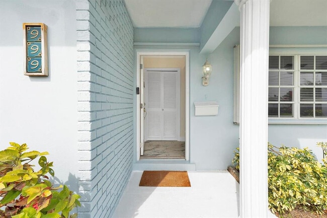 Photo - 999 SE 6th Terrace