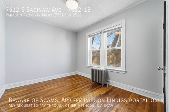 Photo - 7612 S Saginaw Ave Unit 7612-1B