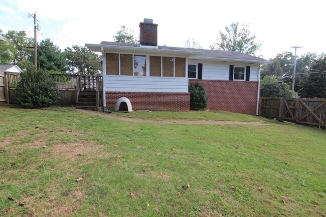 Photo - Award winning schools. Stunning home. Centrally Located.