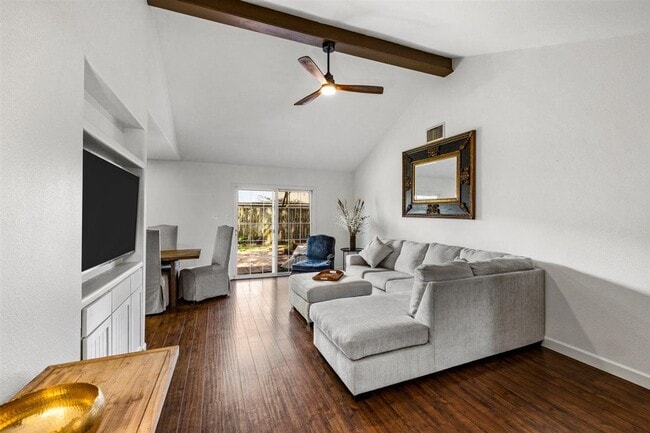 Photo - 2512 Azalea Ct