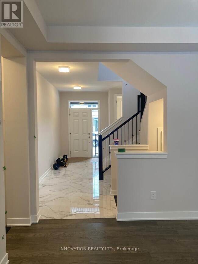 Photo - 322 Crossway Ter