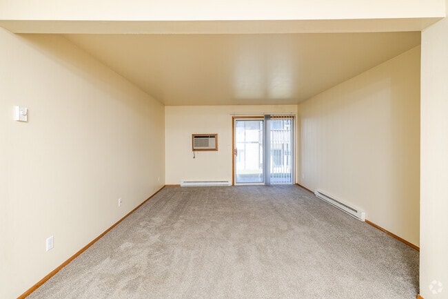 2BR, 2BA - 1,225 - Living Room - Palmer House Apartments