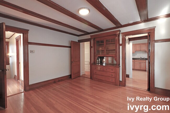 Photo - 394-396 Mt Auburn St Unit 394