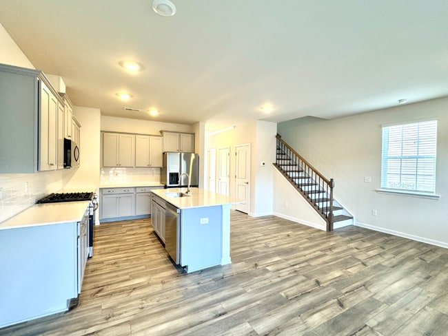 Photo - 1888 Pheasant Trce Cir