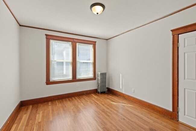 Photo - 13 Raymond Rd Apartamentos Unidad e # 1