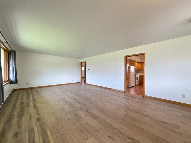 Photo - 3170 Asbury Rd