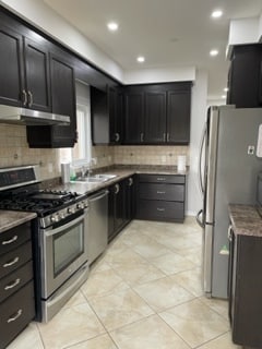 Photo - 276 Countrystone Crescent Unité Upper