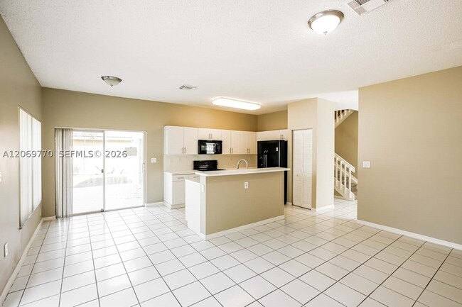 Photo - 4415 SW 153rd Ave