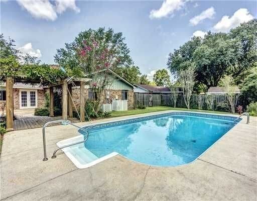 Photo - OCEAN SPRINGS - BEAUTIFUL HOME WITH POOL. AND SPACE FOR ENTERTAINING!