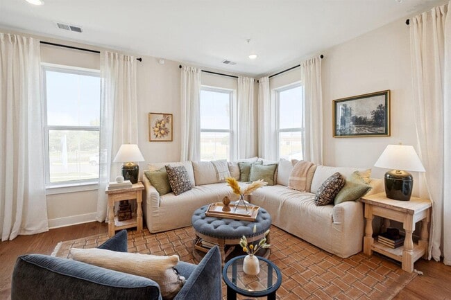 Photo - 14964 Deco Cir