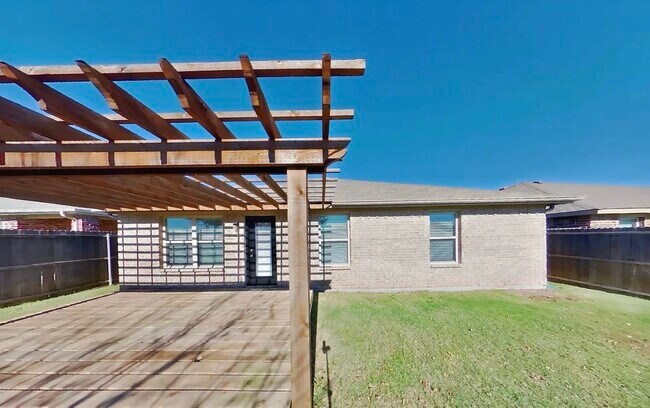 Photo - AVAILABLE NOW READY TO MOVE IN