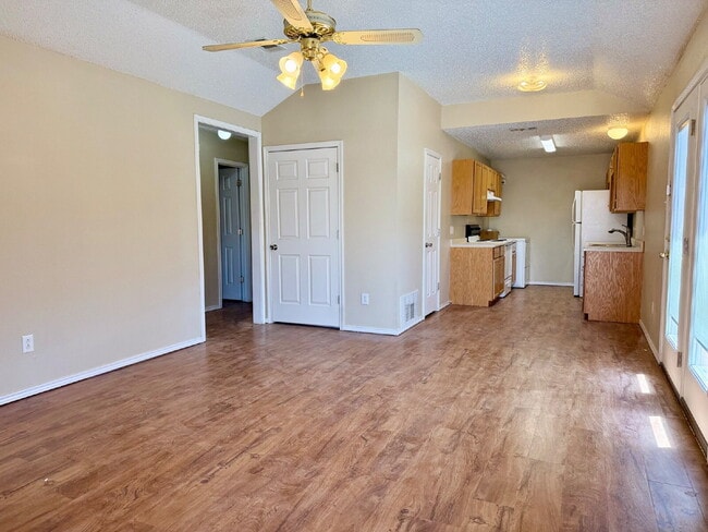 Photo - Modern Living Meets Ultimate Convenience: 2 Bed/2 Bath Gem!