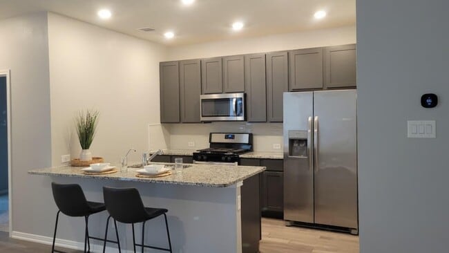 Photo - 9406 Castillo Ct