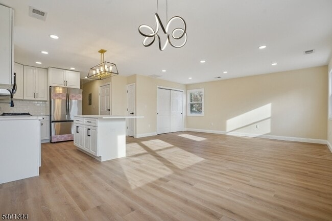 Photo - 11 Washington Ave Unit 2