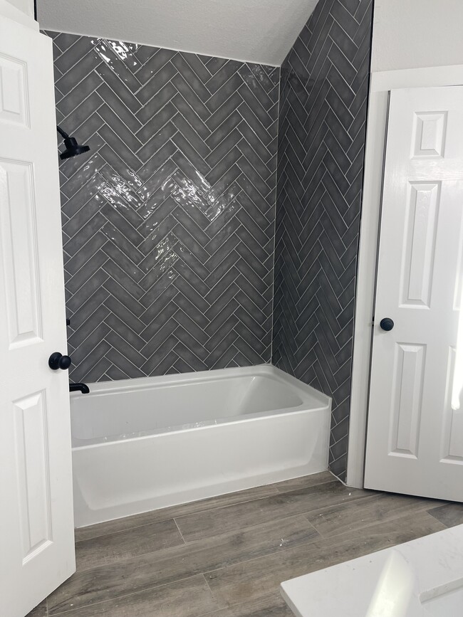 Photo - 338 Richy Rd