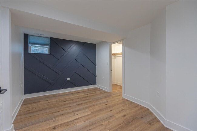 Photo - 1624 W Beach Ave Unidad G