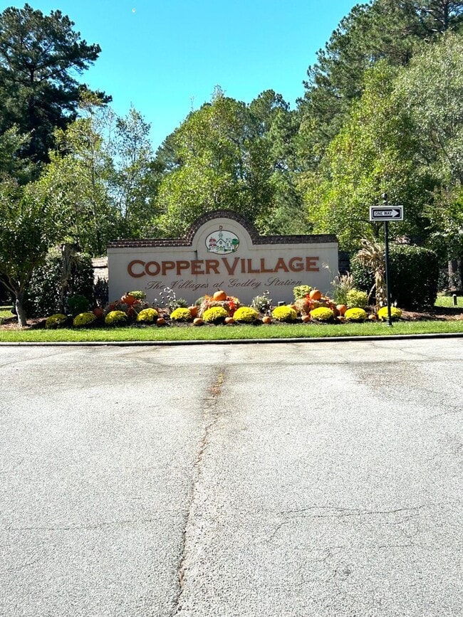 472 Copper Creek Cir