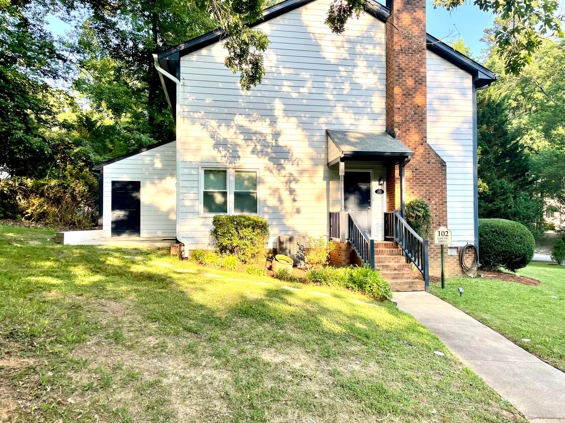Photo - 102 Chevis Dr (Cary, NC)