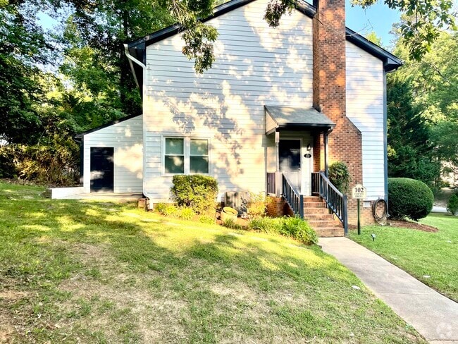 Building Photo - 102 Chevis Dr Rental
