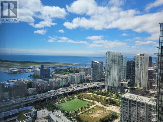 Photo - 25 Telegram Mews Unité 4309