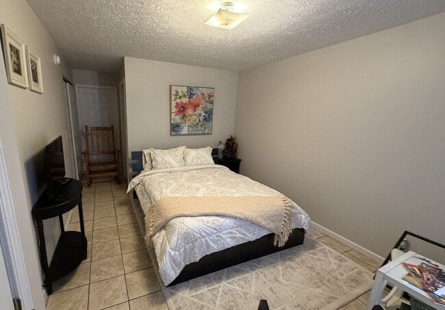 Photo - 162 Marcus Way Unit Apt 10