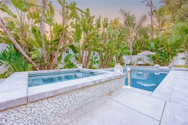 Photo - 4444 Canoga Ave