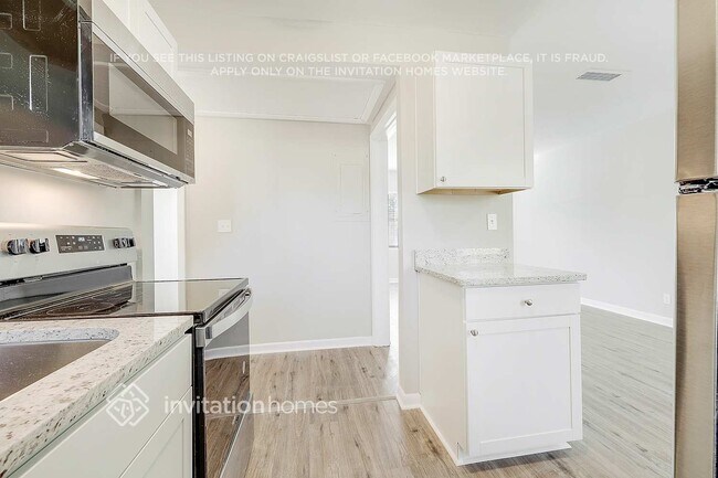 Photo - 4025 Loys Dr