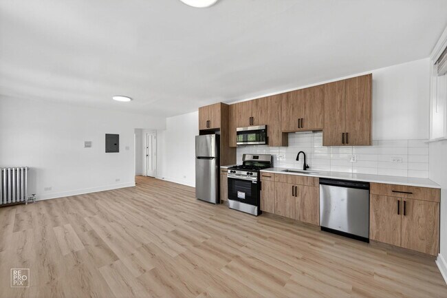 Photo - 6312 N Artesian Ave Unit 1E