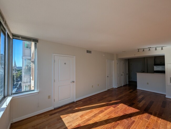 Sala de estar - 555 Massachusetts Ave NW Unidad #907