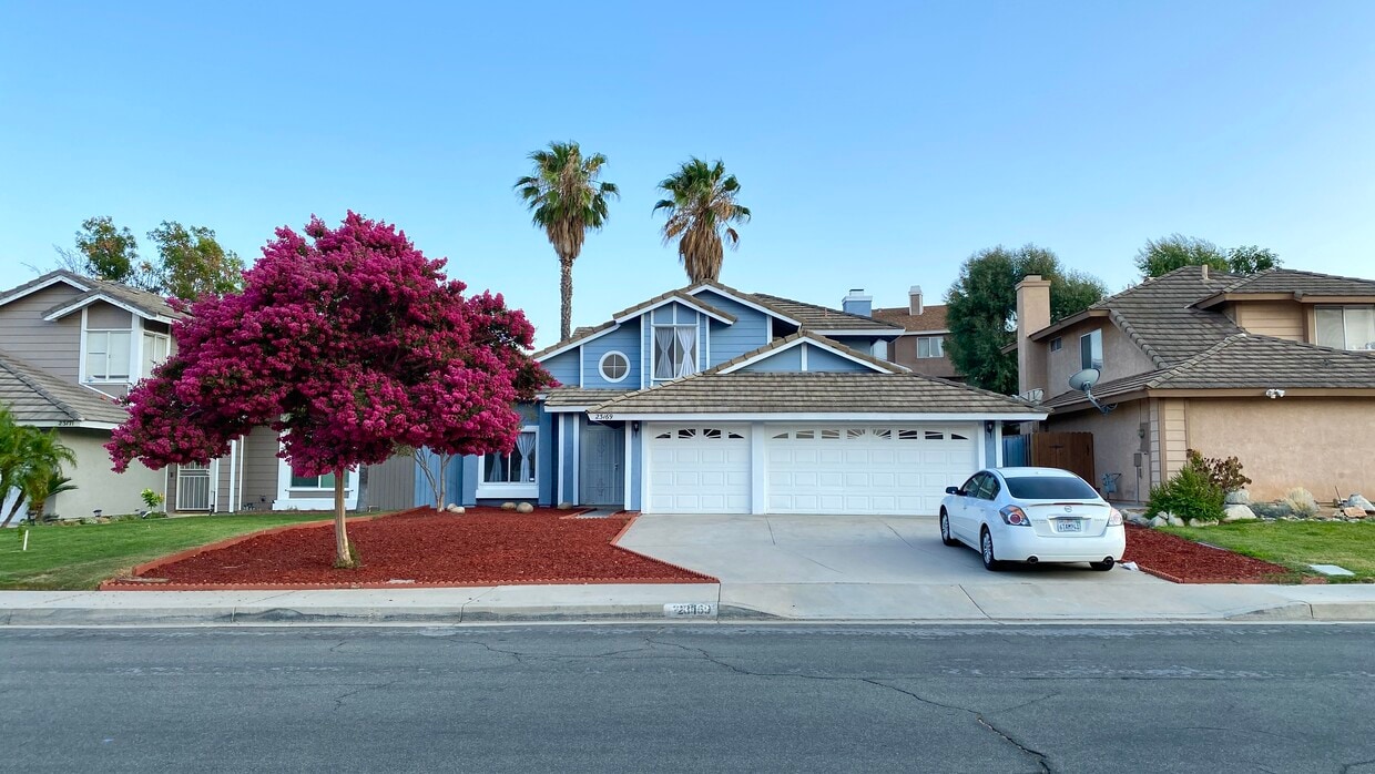 Photo - 23169 Golden Eye Ln (Moreno Valley, CA)