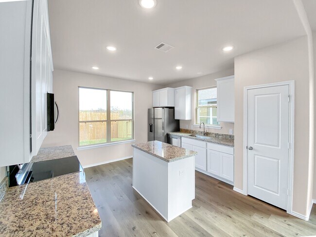 13071 Clear View Dr