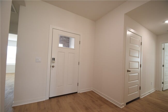 Photo - 557 Colorado St