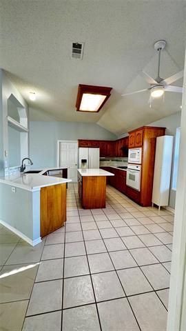 Photo - 3818 Blossom Dr