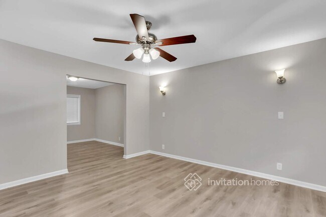 Photo - 3494 Mark Pl NW