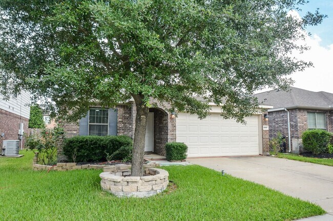 Photo - 15407 Key Crest Ln