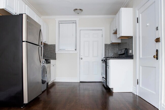 Photo - 1056 W Lill Ave Apartments Unit 1056-2