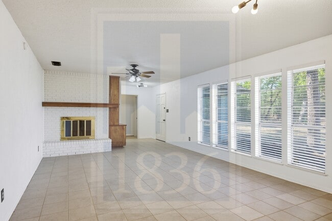 Photo - 609 Carlos G Parker Blvd NW