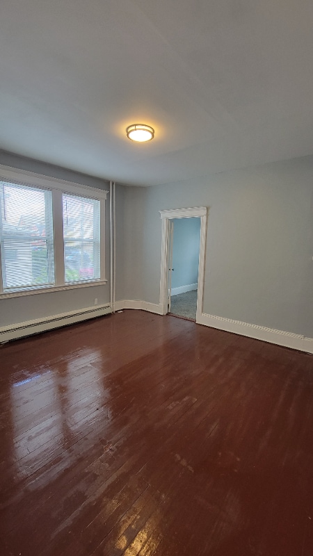 Photo - 21-23-23 Ellsworth St Unidad 23-1